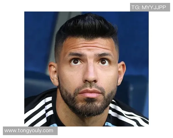 足球明星发型高清图片大汇总展现球场风采与时尚魅力